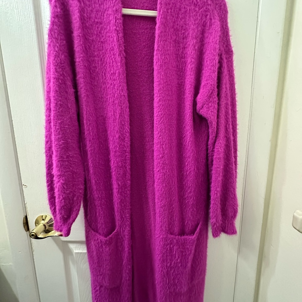 DAVI & DANI Vibrant Pink Fuzzy Cardigan